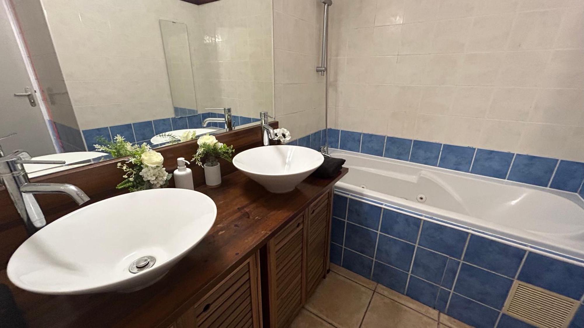 Bienvenue Chez Maxime Daire Saint-Denis Dış mekan fotoğraf